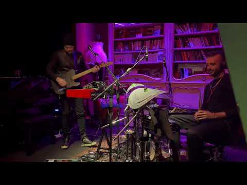 Cane sulla Luna   Loro chi + A multipli di cinque Live @ Germi 20.01.24