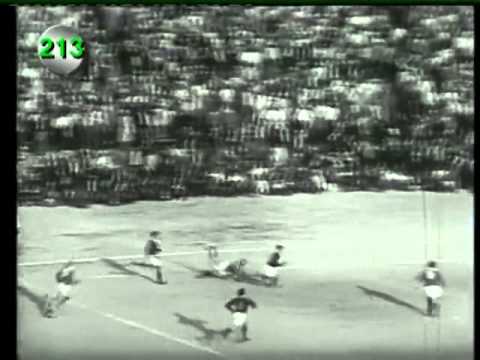 Springbok Try Nr: 213 - Mannetjies Roux (1962 - British Lions, 4th Test, Bloemfontein)