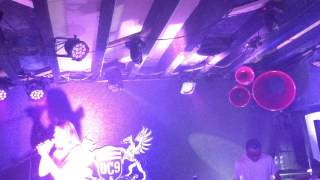 Lydia Ainsworth - Moonstone - live at dc9