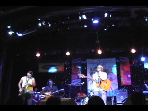 JB KW Falling In Love With Jesus