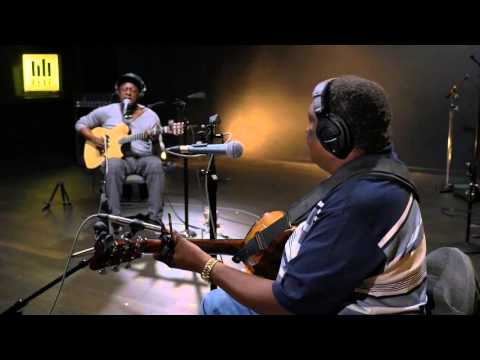 Acoustic Africa featuring Habib Koite & Vusi Mahlasela - Africa (Live on KEXP)