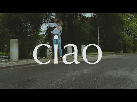 Francesco Bianconi & Clio - Ciao (Lyric Video) [version française]