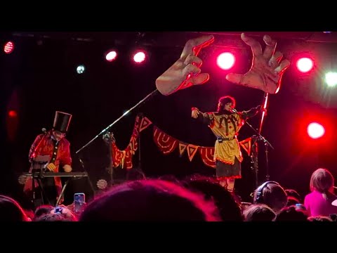 Madilyn Mei Live - The One Man Circus Tour (The Crocodile, Seattle September 27, 2025)