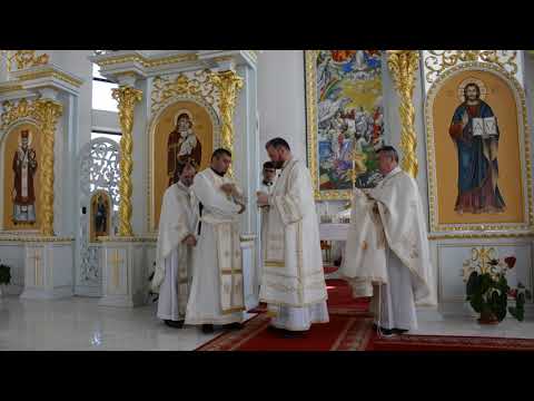 Vrednic este !!! preot Ioan Calin Bot