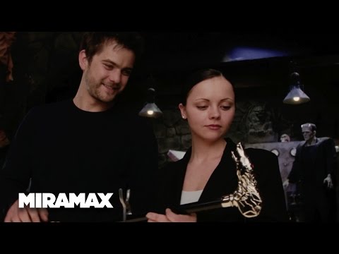 Thumbnail of the video: Cursed | 'House of Horrors' (HD) - Christina Ricci, Joshua Jackson | MIRAMAX