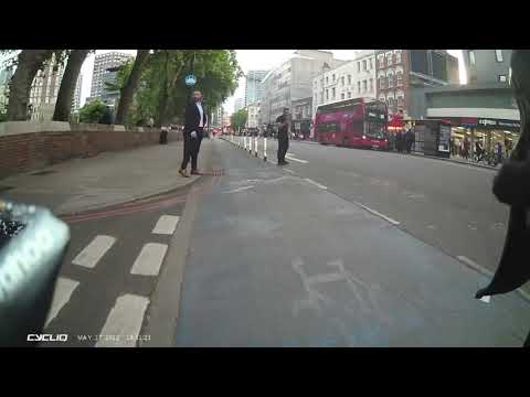 MT07UTJ - Left Hook - No Police Action