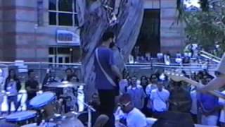 BUILT TO SPILL - Distopeon Dream Girl @UCLA 5-97