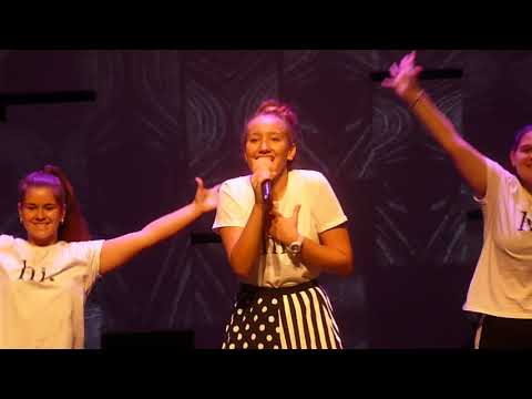 Laura Vidović "Zaplesale su sjene"