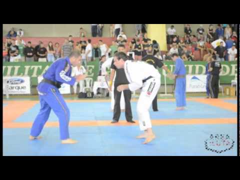 Área De Luta - Luiz Roberto X André Ribeiro