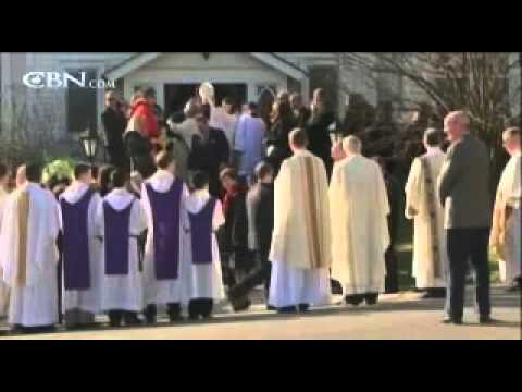 News on The 700 Club: December 21, 2012 - CBN.com