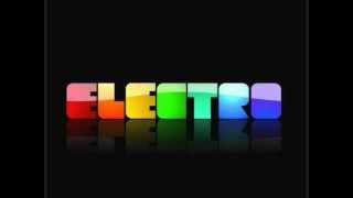 Download lagu Summer 2012, Mix 4 (Dirty Dutch Mashup) - DJ Eduardo Bear mp3