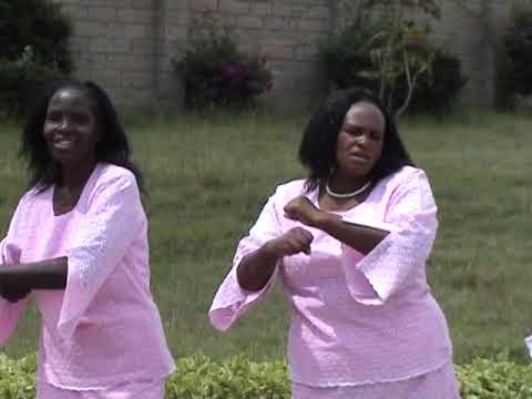 Yeye ni tosha_st michael kasaini choir_official video