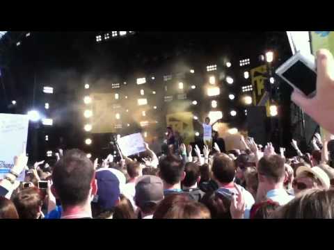 The Midnight Beast - T4 on the beach 2012