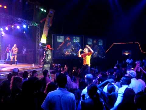 'Tirame la música DJ' | Osmani García 'La Voz' & Damian 'Los Desiguales' - Dic. 2011