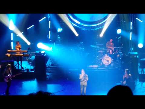 Wendy Matthews. Token Angels.