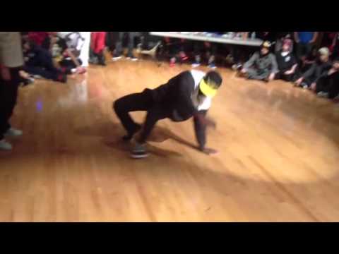 Swift Charakterz vs _______