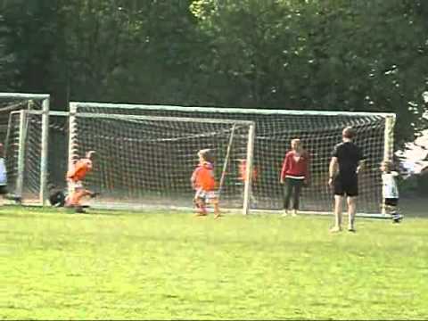 Sleeuwijk F1 -  Oranje Wit F2    23-04-2011.wmv