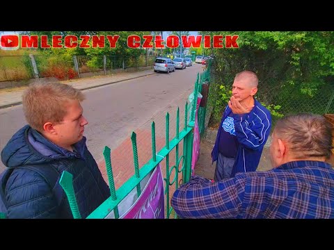 Wojtek was throwing himself at the viewer