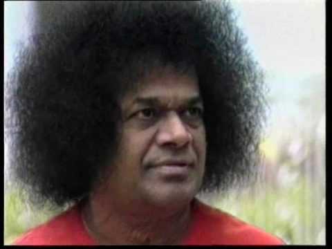 Sai Baba singing Manasa Bhaja re Guru Charanam