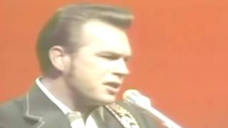 Gene Watson - Love In The Hot Afternoon (No. 4 Country Song of 1975)