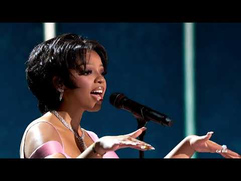Dionne Warwick's Walk On By Chloe Bailey at Kennedy Center Honors 2023