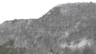 preview picture of video 'Dinkie House from Mount Union Incline Trail, Pennsylvania'