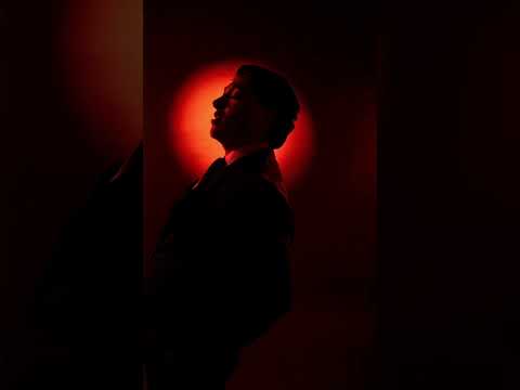 Milo Mae - Algo Intenso (Visualizer)