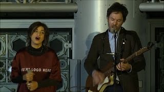 Piers Faccini & Camélia Jordana - The many were more