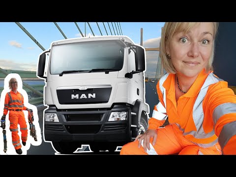 Ratchet strapping & low bridges: Adventures of Trucker Lina - ►#21