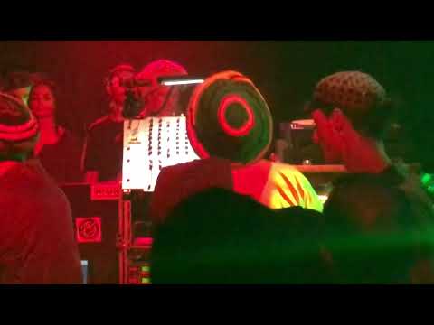 King Shiloh Soundsystem ft red lion - Deep Meditation & Dub @ de helling (nl) 130322