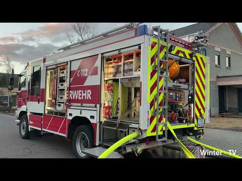 Feuer: Garagenbrand in Trier Pfalzel am 30.01.2022 // Gebäudebrand - in Trier //