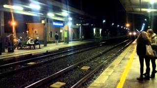 preview picture of video 'Il Treno  in  Arrivo  a Montevarchi'
