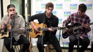 5 Seconds of Summer - &quot;Hey Everybody!&quot; Acoustic | Elvis Duran Live