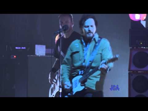 PEARL JAM - Long Road- XL Center Hartford CT - Oct 25 2013