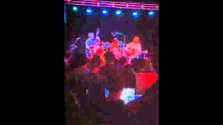 The Wood Brothers - Lovin' Arms