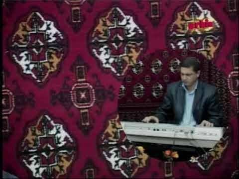 Agamyrat Kurt Serwi agacyn guli