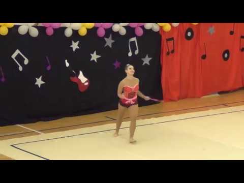 Sabrina Piras Combinato Palla e Clavette -- 11° saggio Ichnos Ritmica