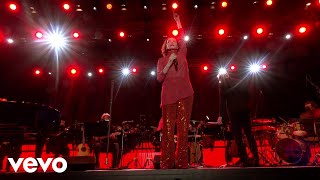 Luz Casal - Besaré El Suelo (En Directo. Solo Esta Noche 21/7/2021)