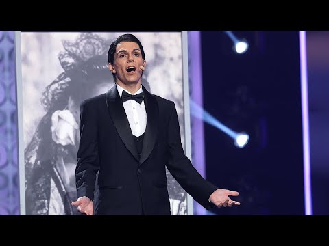 Samantha Hudson imita a Luis Mariano en 'Violetas imperiales' - Tu Cara Me Suena