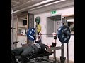 Close-grip bench press 140kg 5x5 reps