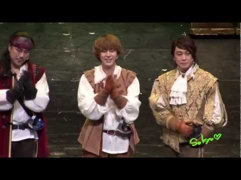[HD FANCAM] 111122 The Tree Musketeers -Curtain Call-