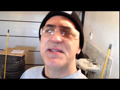 NewOldHouse - Building Stairs Part 1  (HJRR)