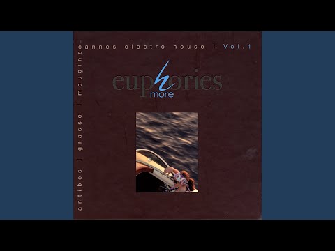 A Tribe Called Es "Dancin'" by Roger Sanchez