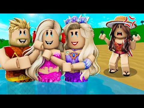 Mermaid Finds Her Real Family! (Roblox)