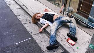 [問卦] 為何女人喝酒都是想起那個拋棄她的男人