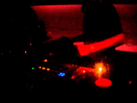 Simon Morell @ Warm, Electric Minds & Fina Records Off Sonar 13-06-2012 part 3
