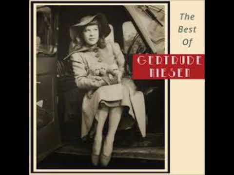 Smoke gets in your eyes - Gertrude Niesen