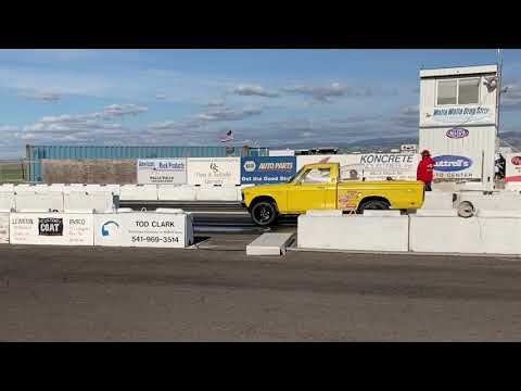 TDI swapped beetle VS Dual Motor Tesla Model 3