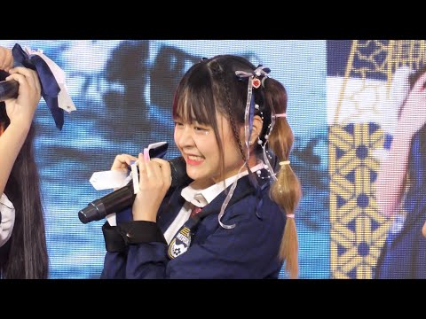 Mickey Miruku「ミルク」- เกินต้าน [Fancam] @ Twave Music Central Bangna | 230514