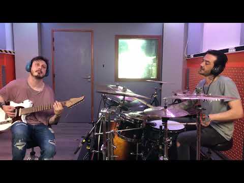 KADINJA - Episteme (playthrough by Morgan Berthet and Pierre Danel)